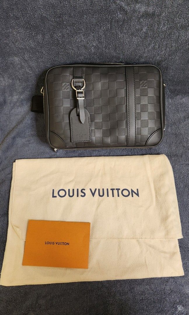 Louis Vuitton Sirius messenger (N45286)