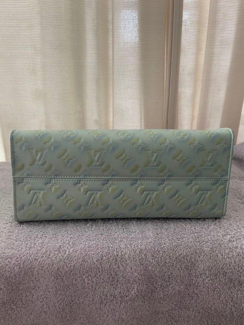 Louis Vuitton On The Go Pastel Green