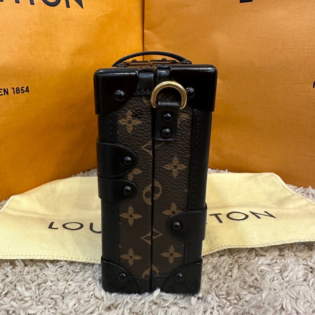 Louis Vuitton Petite Malle Mobile Phone Cover
