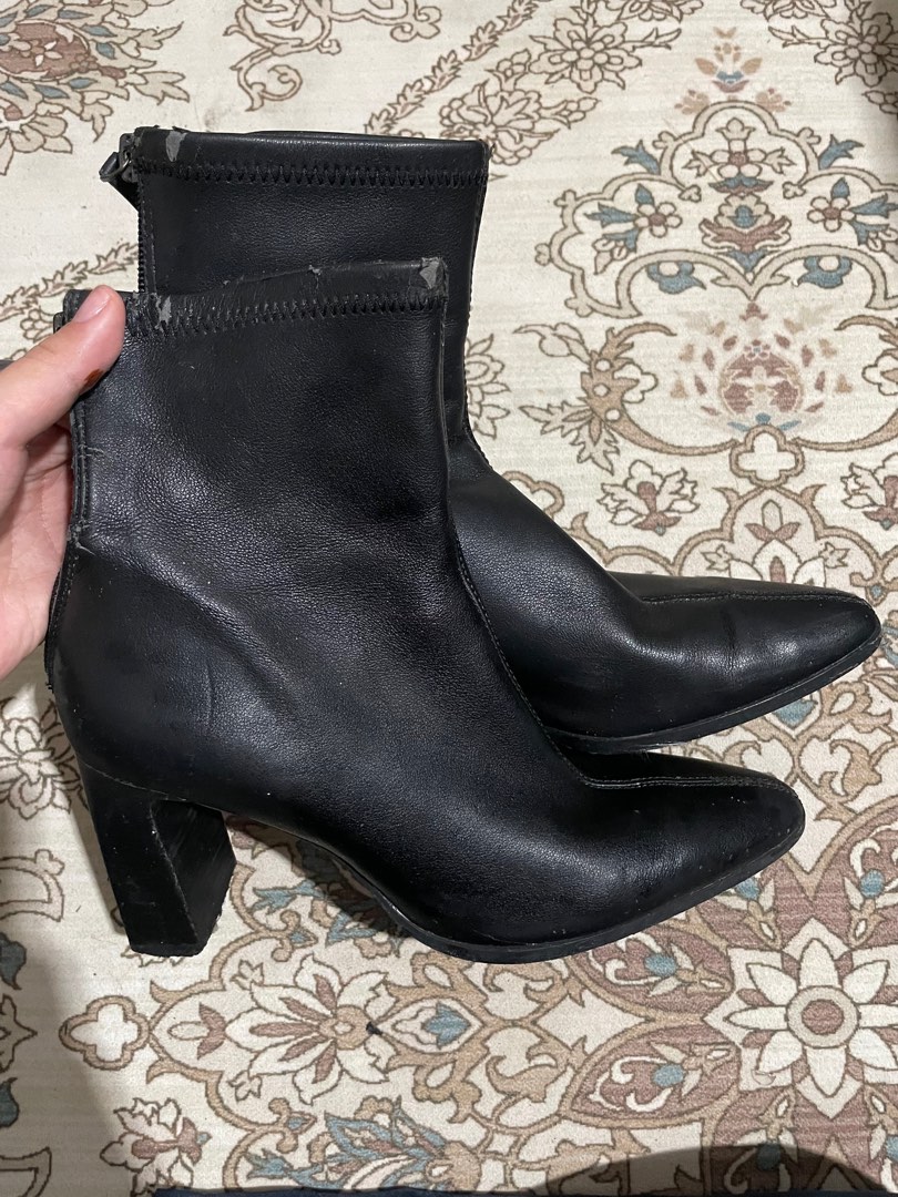MANGO ANKLE BOOTS, Women's Fashion, Carousell