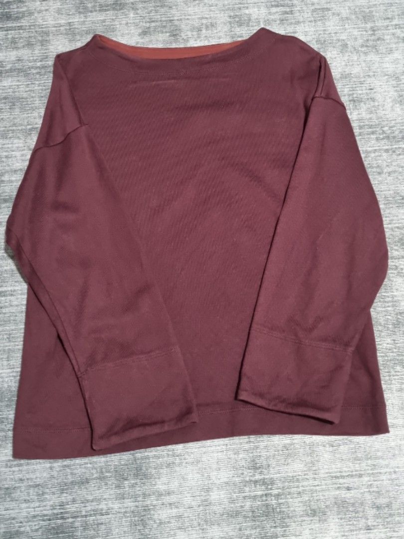 Maroon pullover sales