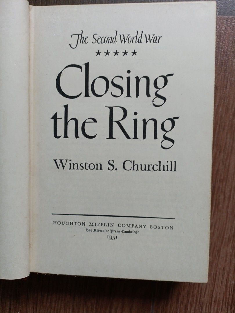 Closing the Ring by Winston S. Churchill (The Second World War) (Vintage  Hardcover: Nonfiction, History) 1951