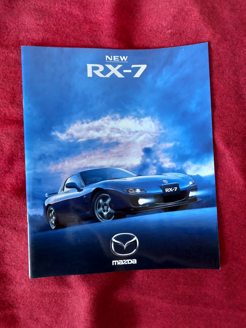 Mazda RX7 日本版 Catalog, 興趣及遊戲, 書本 & 文具, 雜誌及其他 Carousell