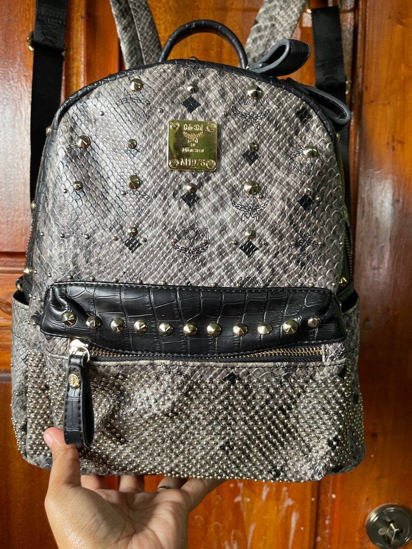 Snakeskin print backpack top