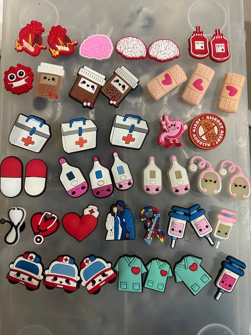 Nurse jibbitz clearance