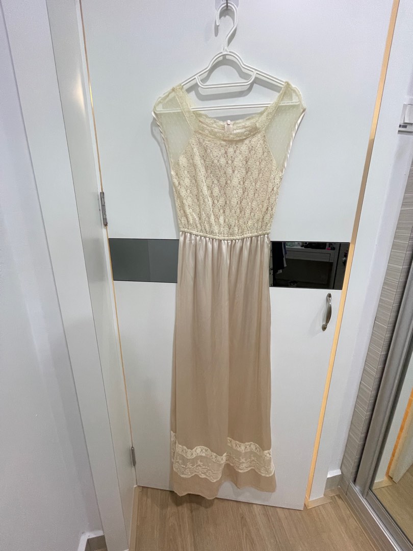 Miss selfridge going out hotsell dresses