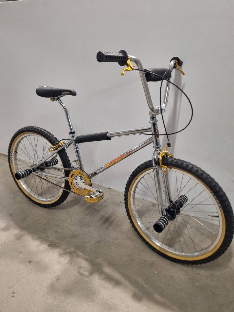 MONZA bicycle club 24