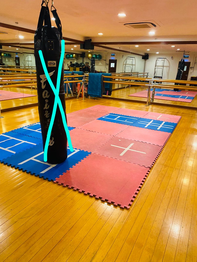 Muay Thai Puzzle Mats shipped and made in Thailand, Sports Equipment, Exercise & Fitness