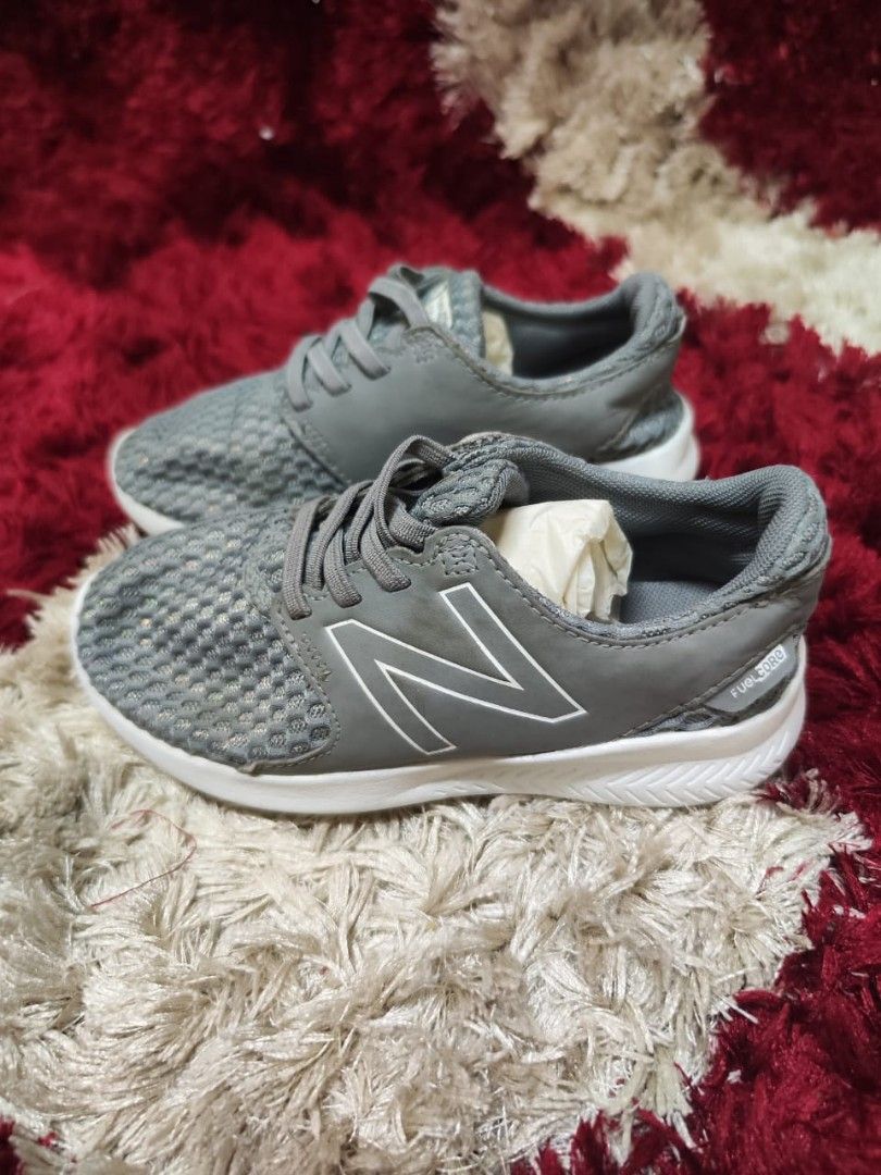 Nb running Women s Fashion Footwear Sneakers on Carousell