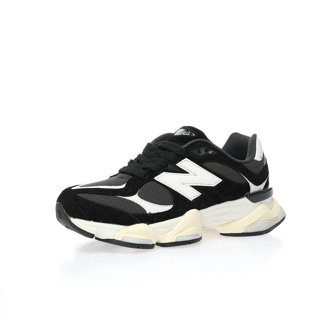 Black retro new balance clearance