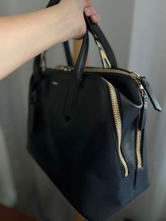💥SALE💥 LV NEONOE BLACK MONOGRAM TWO WAY BAG, Luxury, Bags & Wallets on  Carousell
