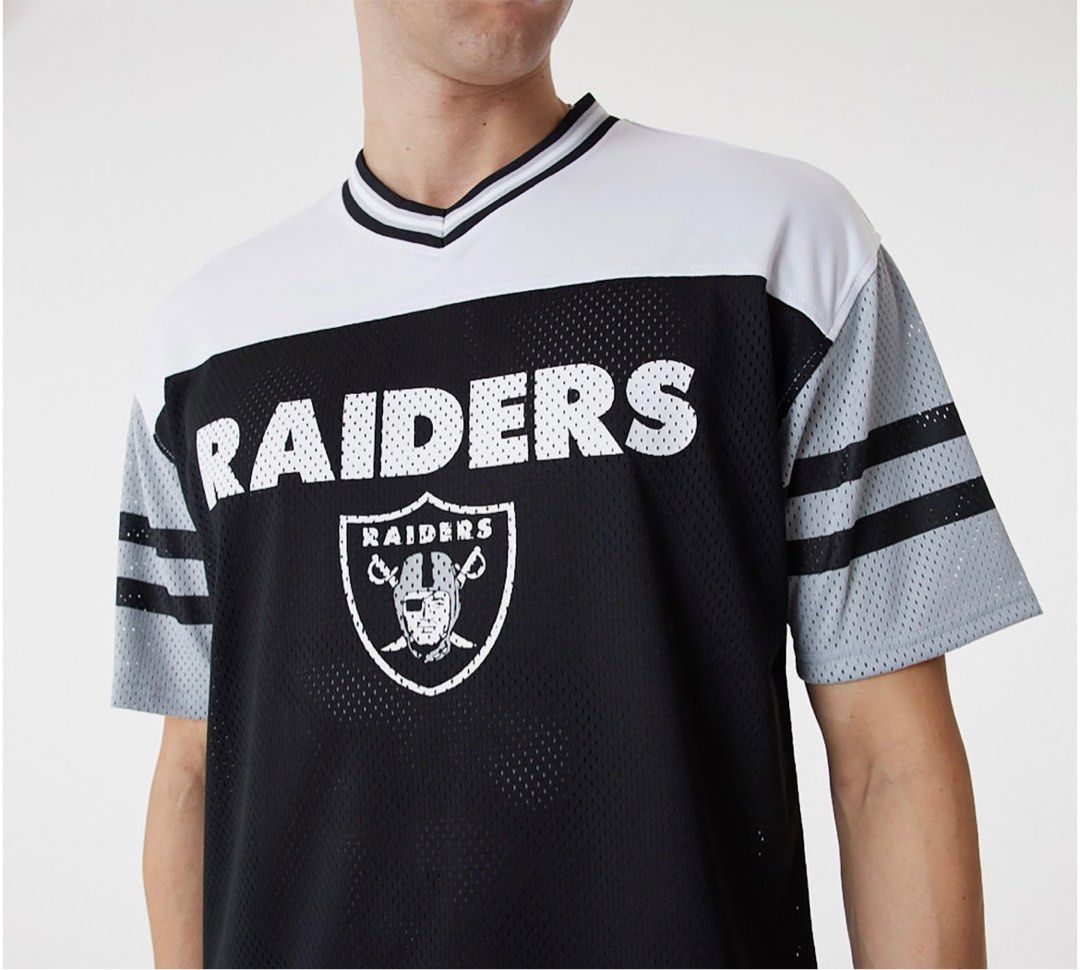 Las Vegas Raiders Lift Pass T-Shirt, Black - Size: S, NFL by New Era