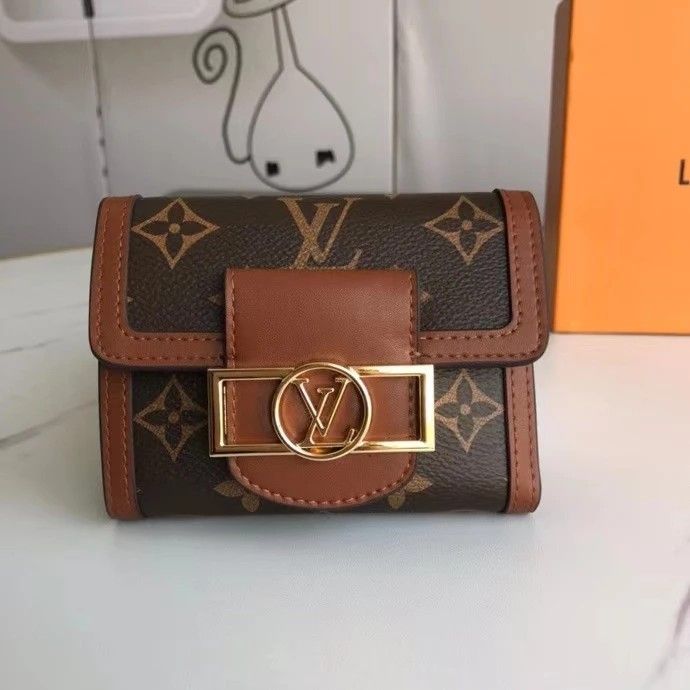 Lv wallet dompet card holder, Luxury, Bags & Wallets on Carousell