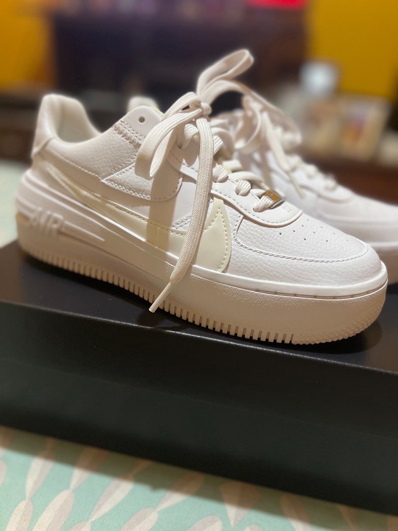 women's nike platform air force 1
