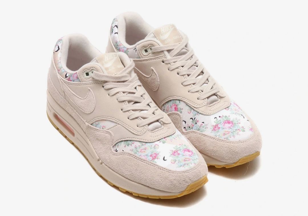 Nike air floral online