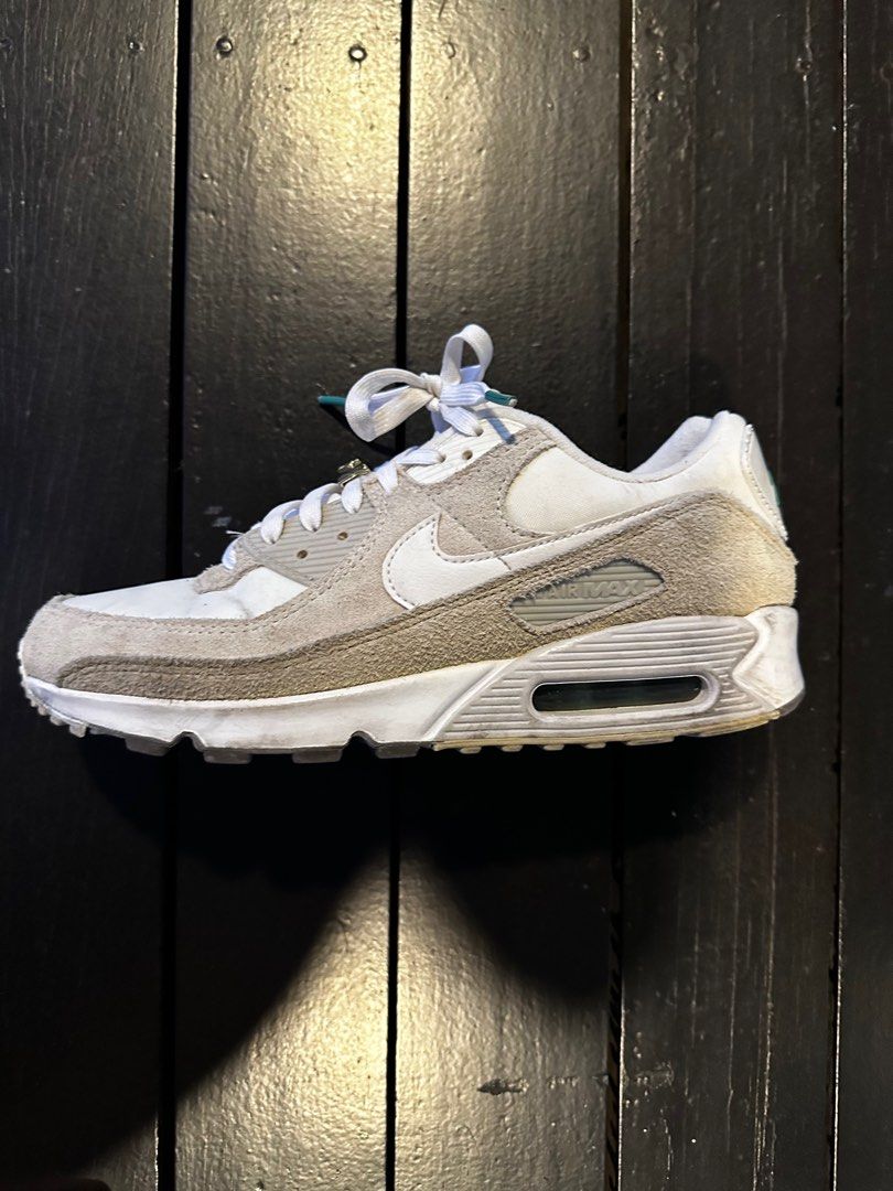 Nike air sales max 9 cream