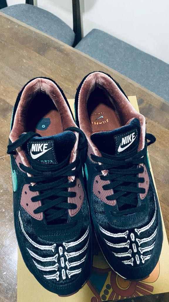 Nike airmax 90 se Men s Fashion Footwear Sneakers on Carousell