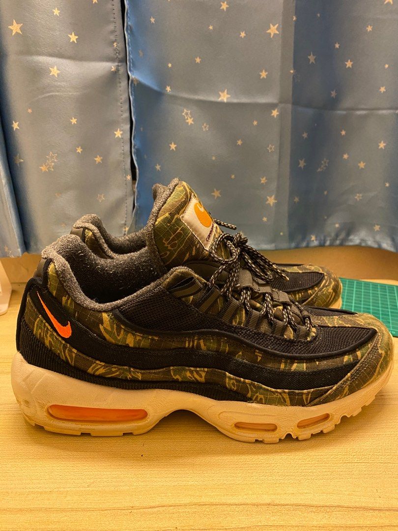 Nike airmax x carhartt