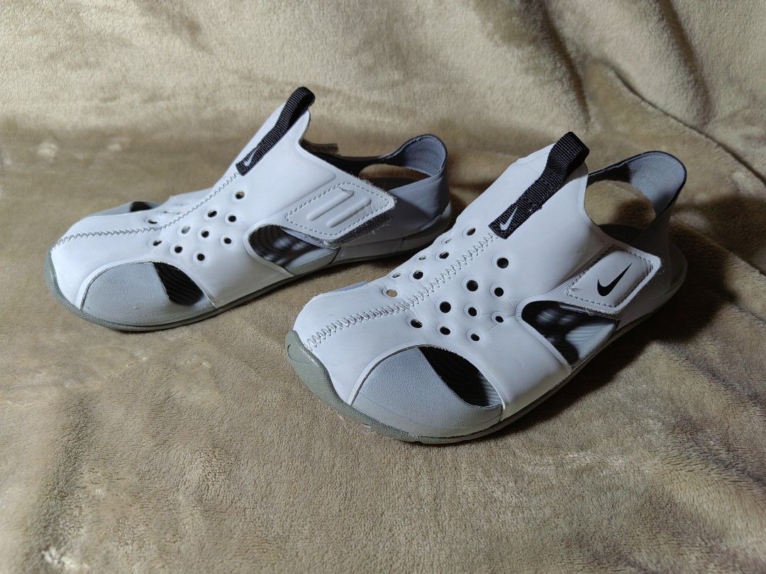NIKE SUNRAY PROTECT KIDS 20 21cm Babies Kids Babies Kids