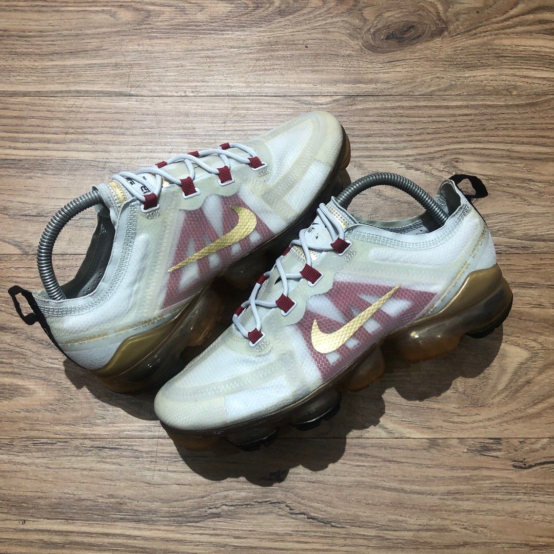 NIKE VAPORMAX 7.5uk Men s Fashion Footwear Sneakers on Carousell