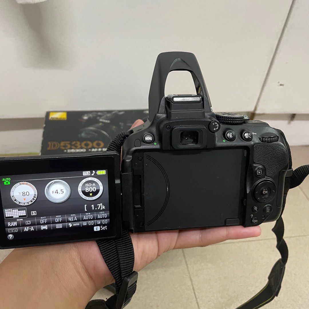 NIKON D5300 BLACK DSLR CAMERA FLIP SCREEN W/WIFI, Photography, Cameras