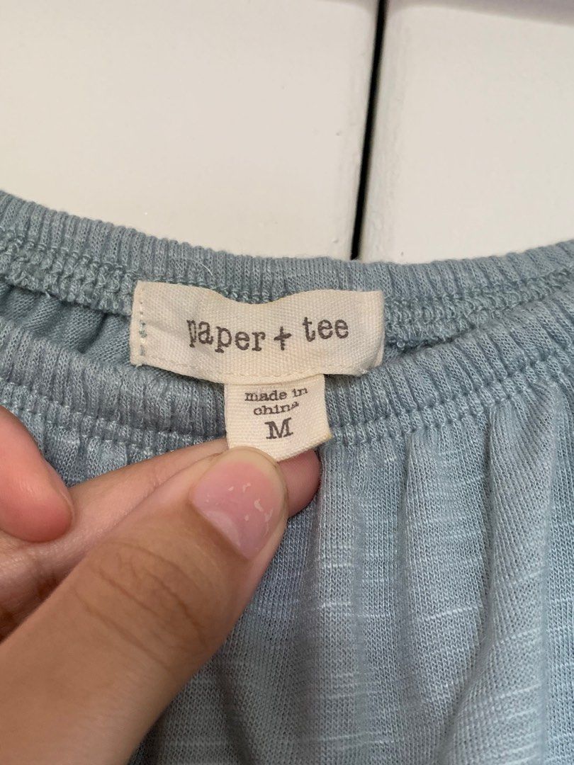 Off Shoulder Laced Top (Category: Blouses) located in San Jose. Submitted by trixiaaa18 (Listing ID 1252593514, Image 2). Description: Used once. Fits size m-large. DM for more details.