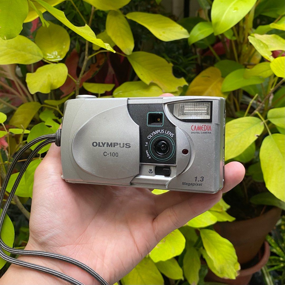 Digicamm Olympus Camedia C100 Digicam, Photography, Cameras on Carousell