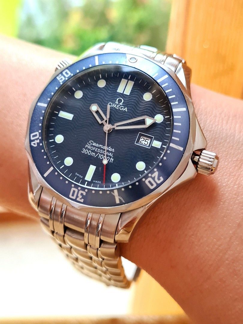 Omega seamaster quartz top mens