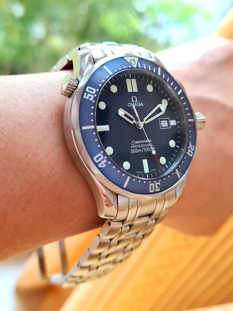 Omega Seamaster Diver Blue Waves Dial Steel Quartz Mens 41mm