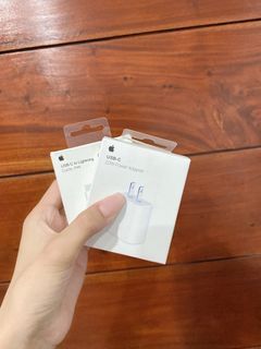 Original Brandnew Iphone Charger 20watts