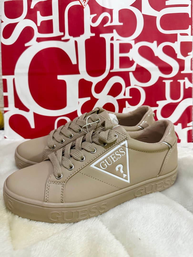 Original Guess sneakers, Women's Fashion, Footwear, Sneakers on Carousell