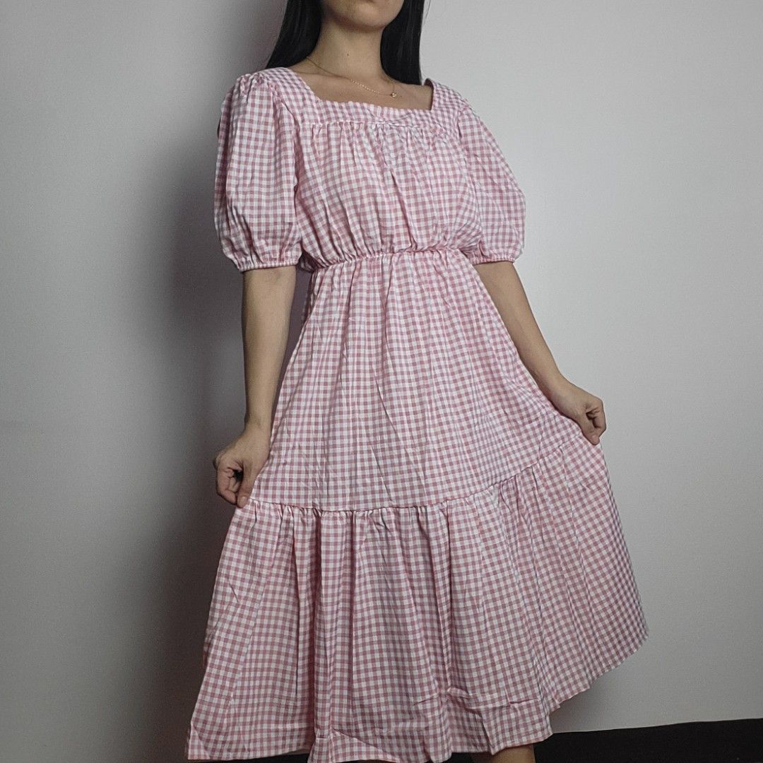 Pink lightweight picnic dress (Category: Dresses) located in Manila. Submitted by westsari (Listing ID 1252680604, Image 1). Description: .