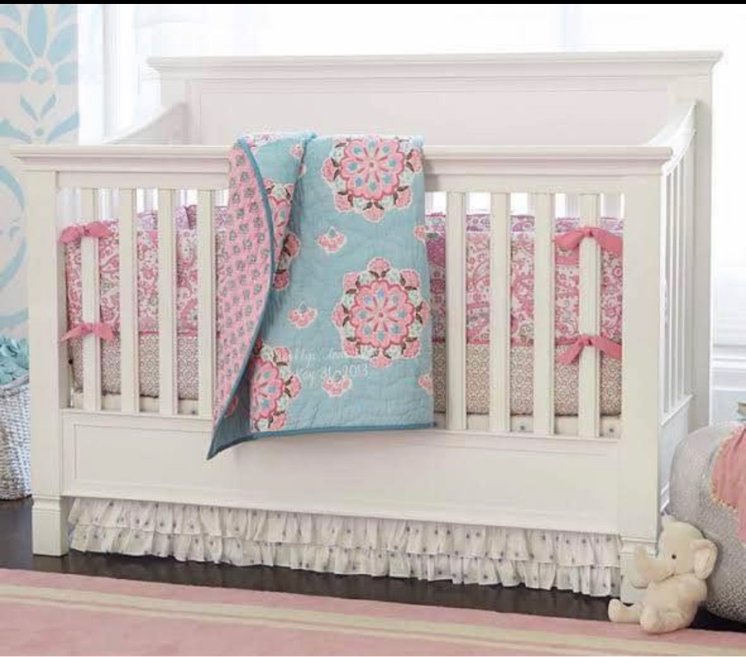Pottery barn crib sheet discount