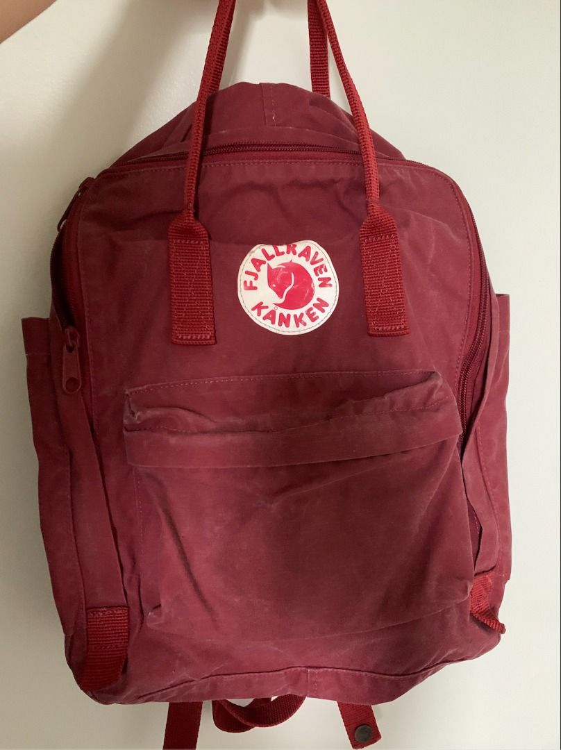 Preloved Fjallraven Kanken Classic Backpack (Category: Backpacks) located in Manila. Submitted by lms235 (Listing ID 1252588482, Image 1). Description: .