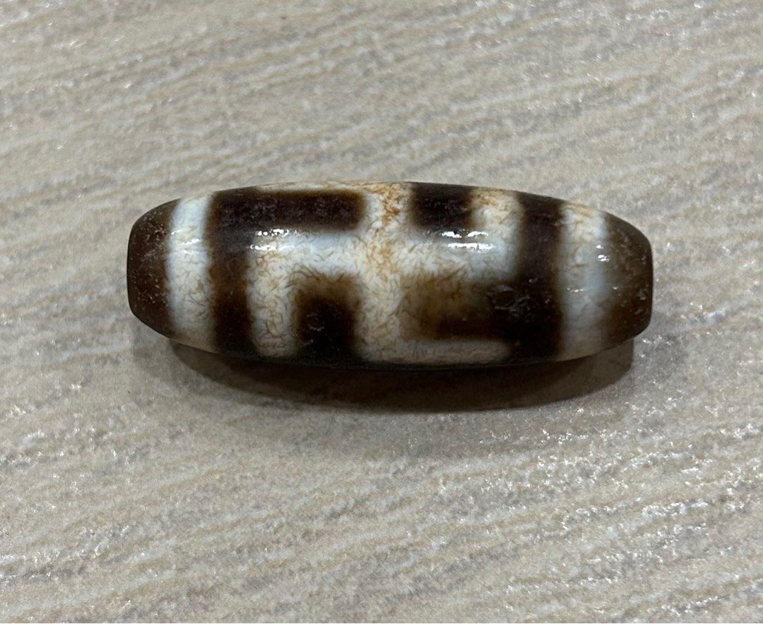 Rare One eyed Wan Zi symbol 💯 Tibet aged Dzi bead 稀有一眼万字 