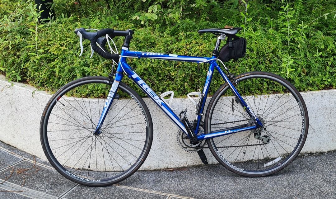 Road Bike. Trek Alpha 1.1