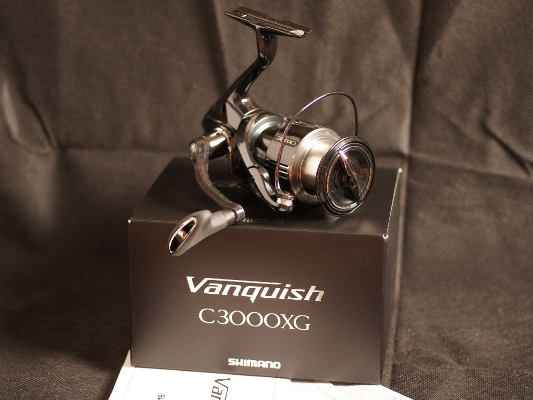 Shimano Vanquish C3000XG 日本制輕量頂級99%新, 運動產品, 釣魚