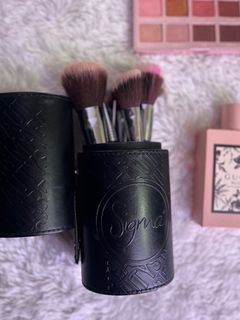 (Category: ) located in . Submitted by petite_finds (Listing ID 1252630725, Image 1). Description: .