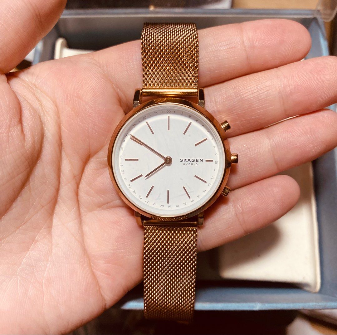 Skagen women's outlet hybrid smartwatch