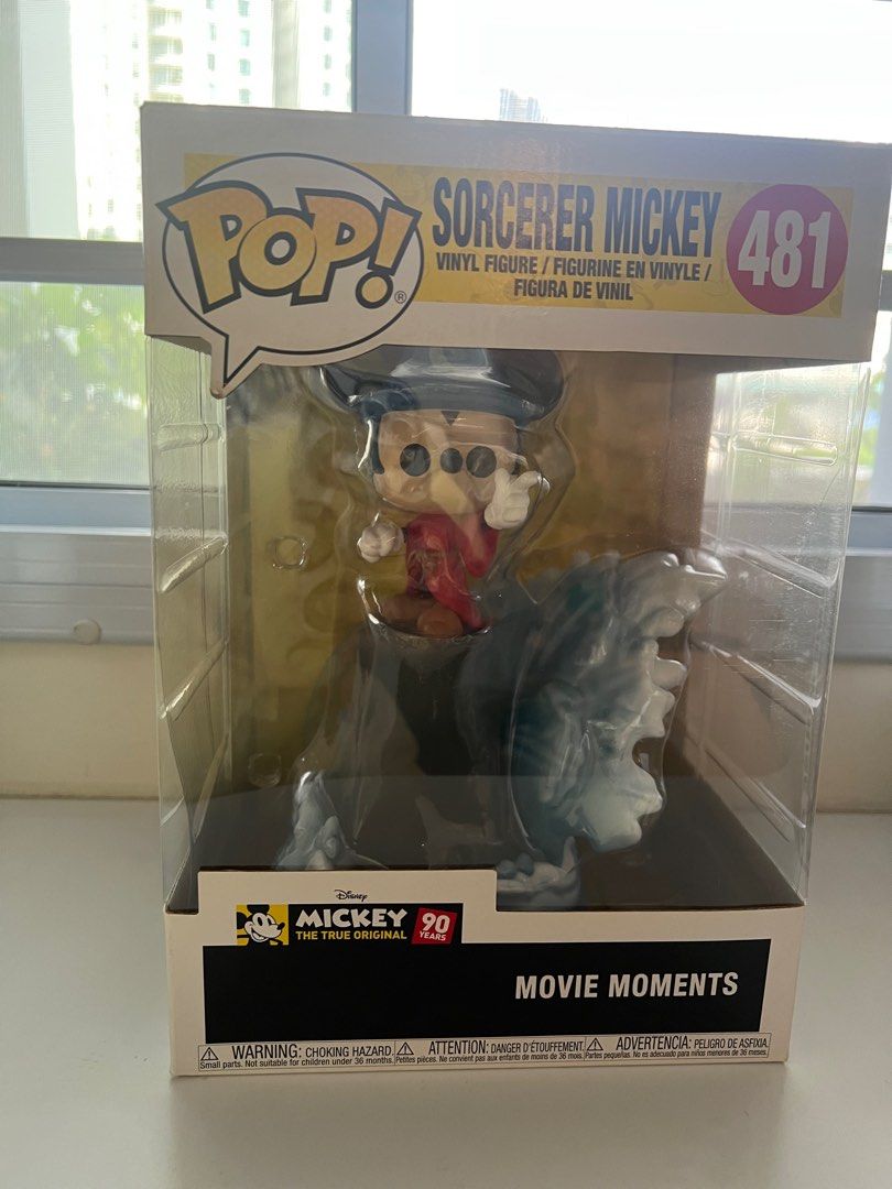 Funko pop sorcerer mickey sale movie moment