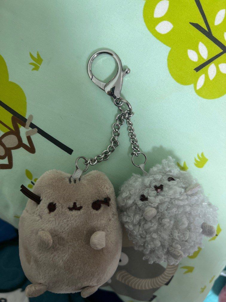 Pusheen keychain outlet