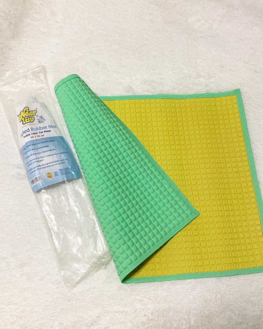 Tender Luv rubber changing mat, Babies & Kids, Bathing & Changing