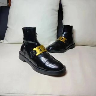 Tod's Black Leather Boots