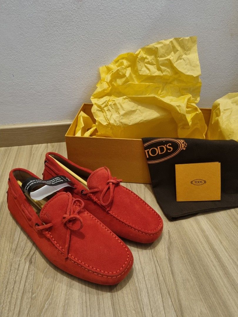 Red sales driving mocs