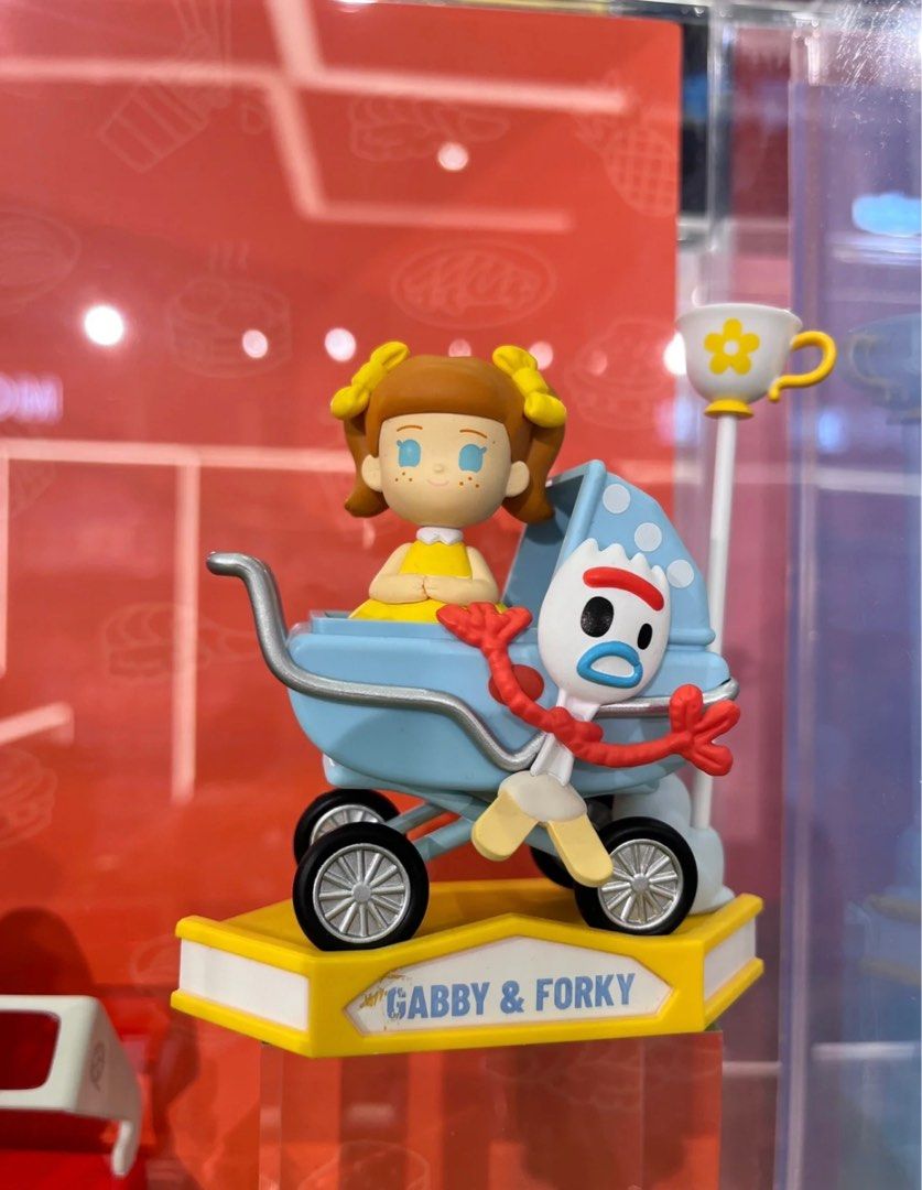 Funko Pop! Toy Story 4 – Gabby Gabby Con Forky, Exclusivo, Figura De Vinilo De 9.5 Cm