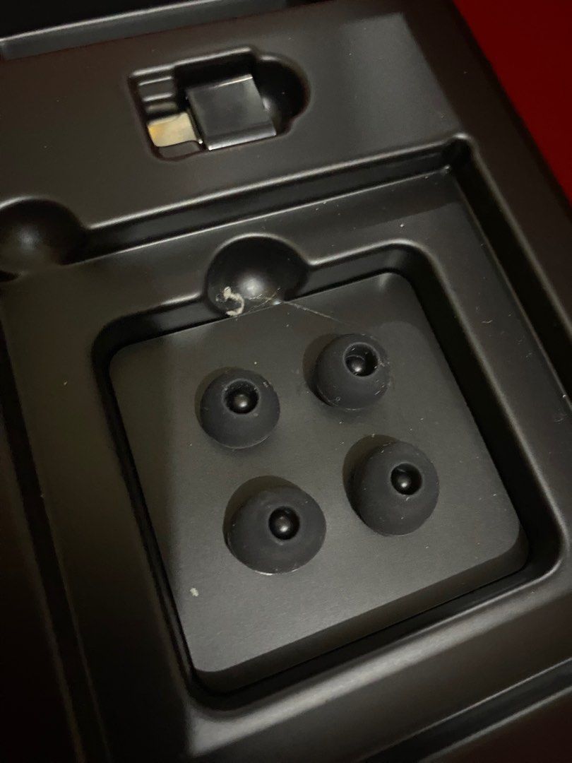 TWS Earbuds (Category: Earphones) located in Pasig City. Submitted by iloveteacoffee (Listing ID 1252723381, Image 3). Description: Only the right earbuds is functioning Mahina na yung kabila No charger but you can use any type C Bought at Digital walker for 2500.