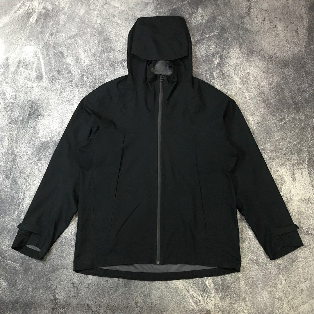 Jaket uniqlo blocktech discount