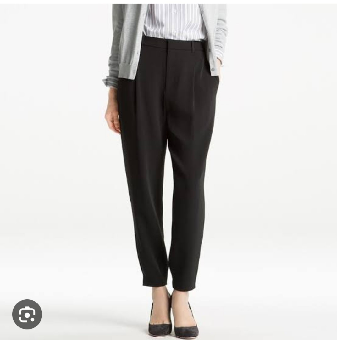 BNWT (Black) Uniqlo Ultra Stretch Active Tapered Ankle Pants, Women's  Fashion, Bottoms, Other Bottoms on Carousell