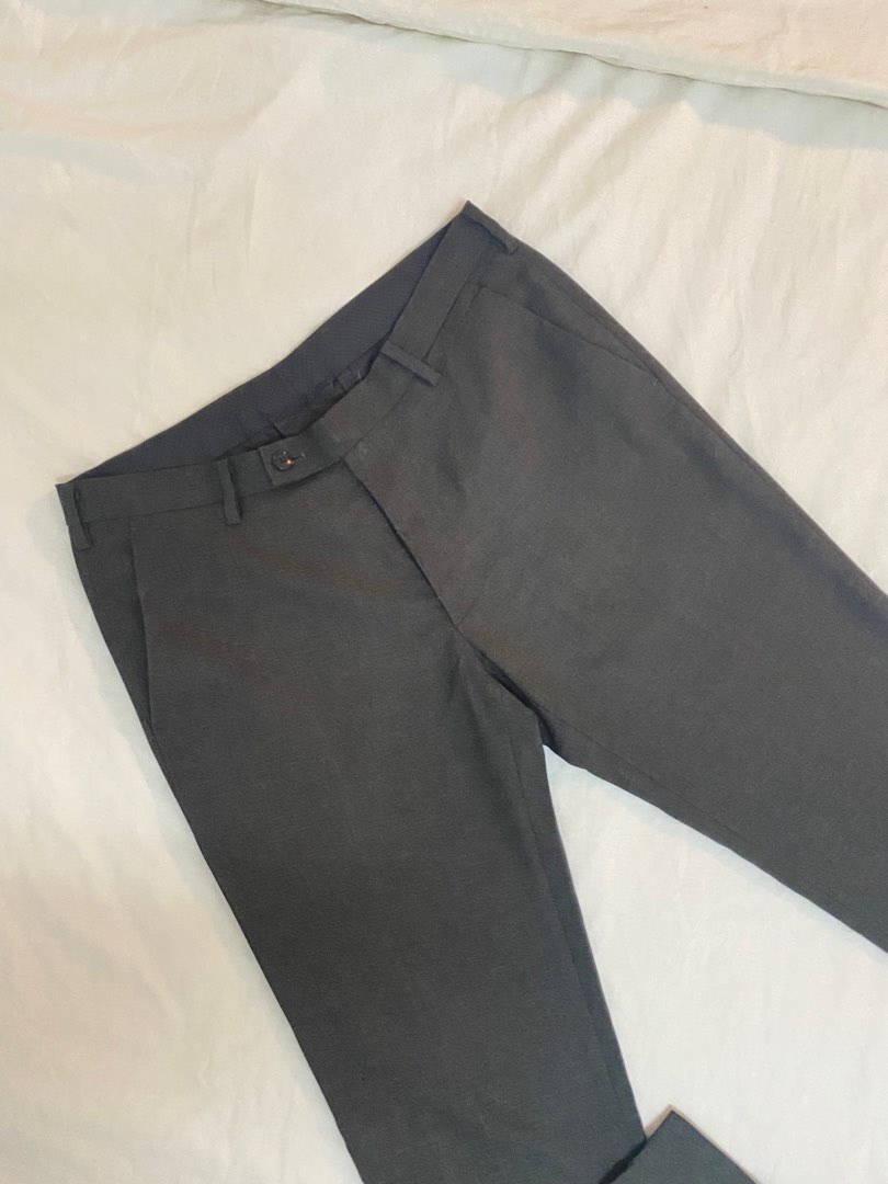 UNIQLO FORMAL PANTS GREY (M), Men's Fashion, Bottoms, Trousers on