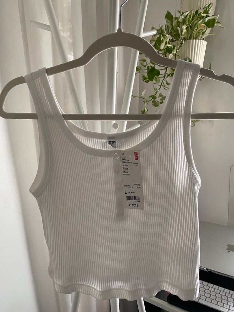 Uniqlo Uniqlo Ribbed Henley Neck Cropped Tank Top